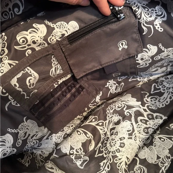 Vintage lululemon Black Duffel Bag Smooth Leather - Picture 12 of 16